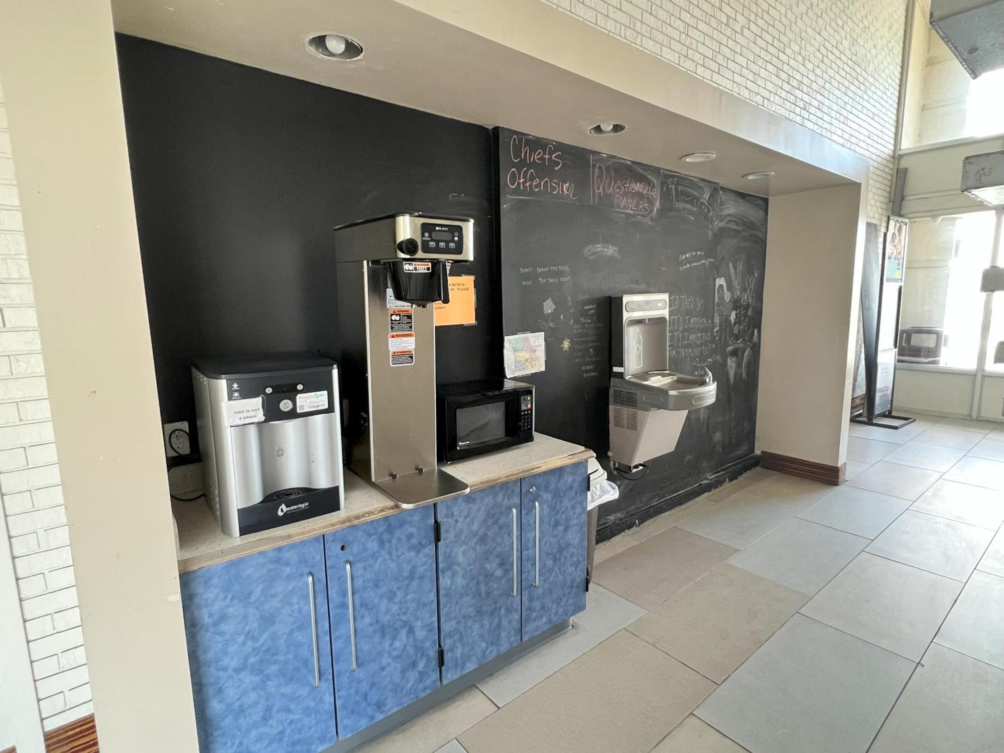 Countryside Suites Kansas City Independence I-70 East Sports Complex Hotel Екстериор снимка