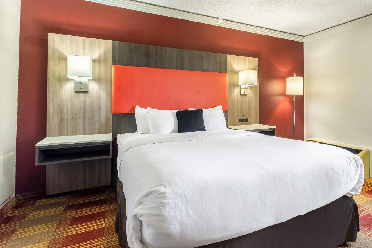 Countryside Suites Kansas City Independence I-70 East Sports Complex Hotel Екстериор снимка